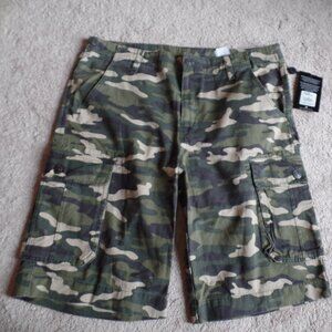 New True Religion Camo Cargo Shorts
